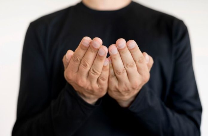 Cara mengamalkan surah Asy Syura ayat 19
