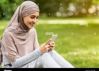 Chat dengan lawan jenis