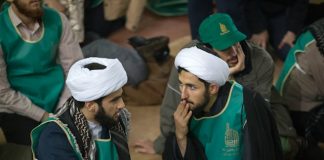 debat kusir menurut Islam