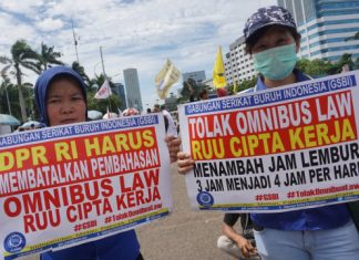 Demo Mahasiswa Tolak UU Omnibus Law, Simak Pandangan Islam Tentang Demonstrasi