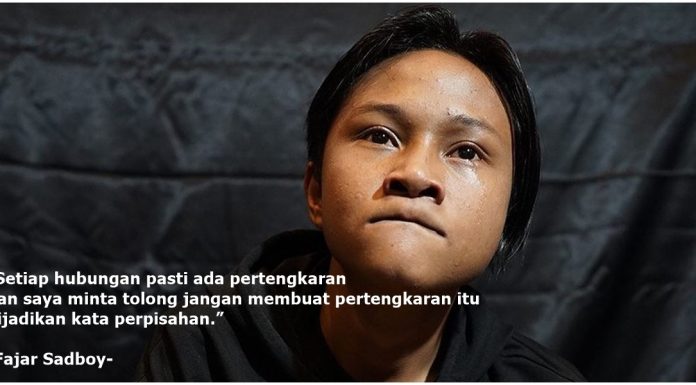 Fajar Sadboy meninggal dunia