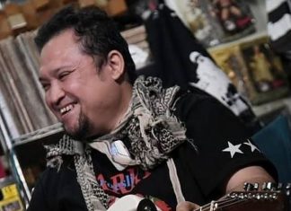 gitaris Aria baron