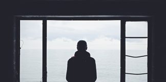 hati terasa jauh dari Allah