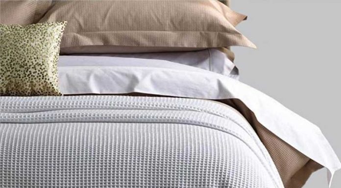 Hukum Berzina dengan Bantal Lengkap dengan Dalilnya hukum berzina dengan bantal