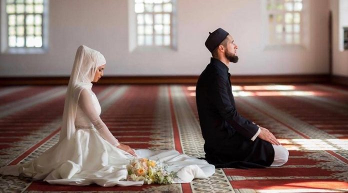Hukum mendesah menurut islam