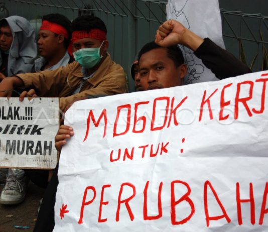 hukum mogok kerja