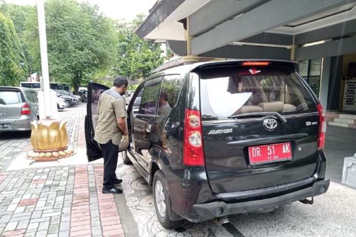 hukum mudik dengan mobil dinas
