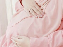 wanita muslimah yang hamil