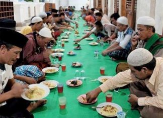 3 Keutamaan Memberi Ifthar di Bulan Ramadhan ifthar