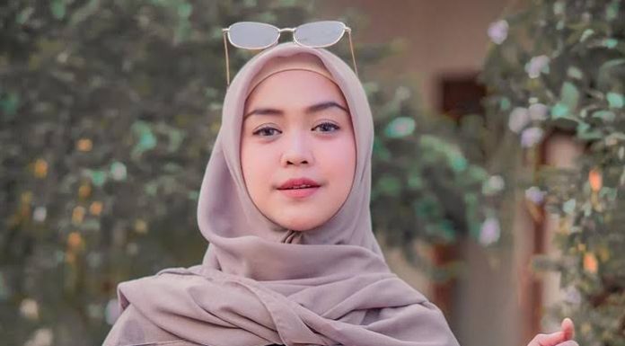 interaksi ria ricis