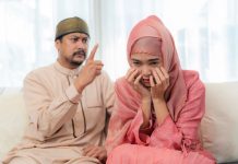Istri minta cerai apakah suami wajib menafkahi