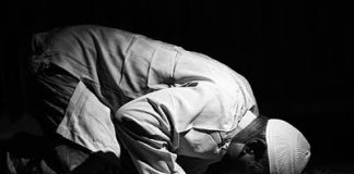 Jaminan Dari Allah Bagi Orang Tahajjud