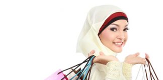 Istri Membelanjakan Harta