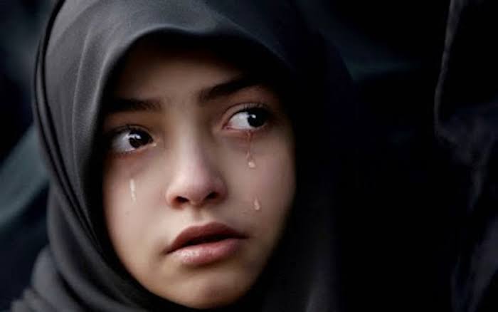 kewajiban suami membela istri