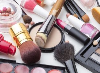 Makeup Keisya Levronka: Bagaimana Makeup yang Sesuai Syariat Islam? makeup Keisya Levronka