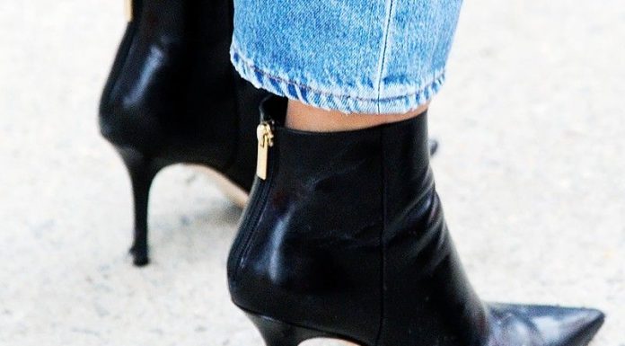 memakai sepatu high heels haram?