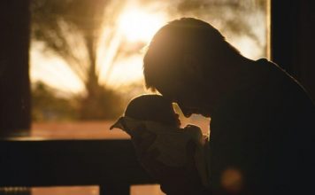 Membina hubungan dengan anak