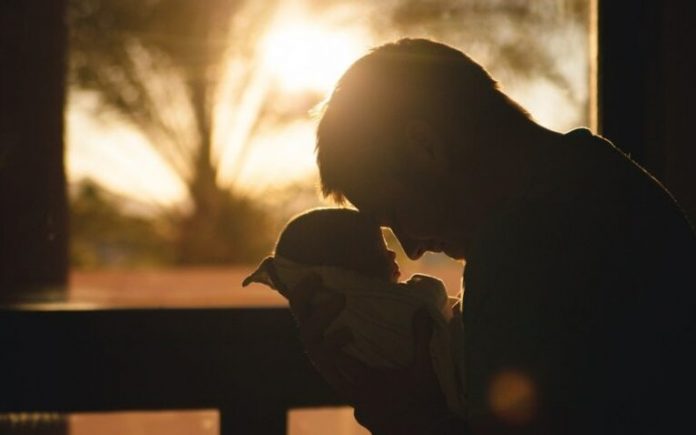 Membina hubungan dengan anak