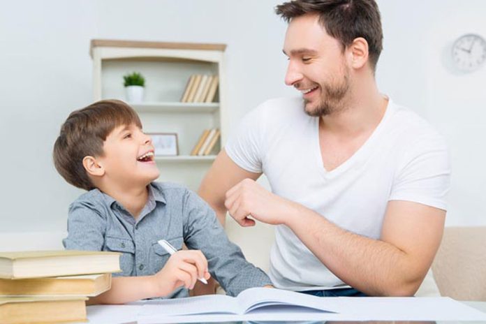 membohongi anak kecil adalah dusta besar