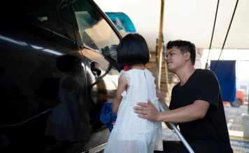 Mendidik Anak Mandiri Sejak Dini: Panduan Lengkap untuk Orang Tua Mendidik anak agar mandiri sejak dini