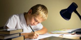 mendidik anak dalam ketekunan