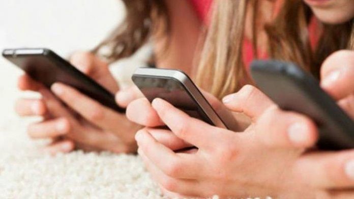 Mengatasi kecanduan smartphone