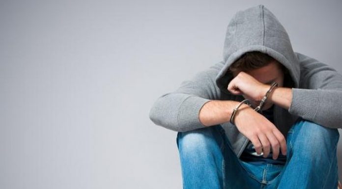 mengatasi tantangan pergaulan remaja