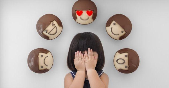 mengembangkan kecerdasan emosional