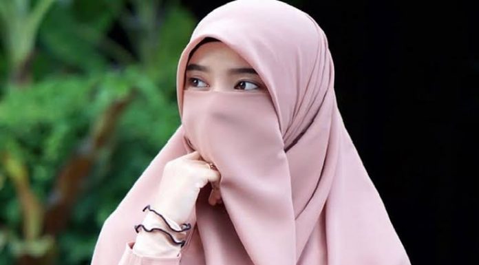 Tips Muslimah Tetap Tampil Modis dengan Pakaian Syar’i Modis Dengan Pakaian Syar'i
