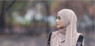 motivasi islam untuk jomblo jangan bersedih namun lebih baik melakukan sholat agar lebih dekat dengan Allah