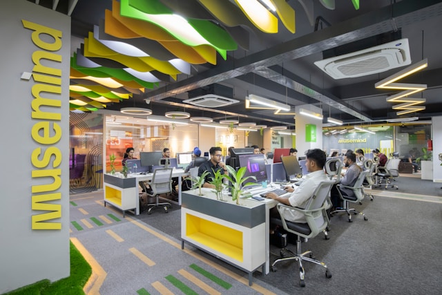 musemind-ux-agency-nW897CMYs7A-unsplash cara menerapkan sikap adil di lingkungan kerja