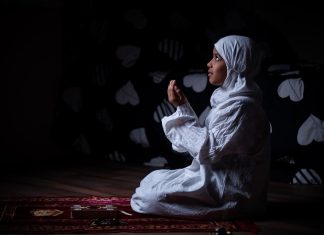 musibah yang menimpa kita harus dijalani dengan