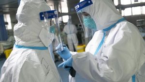 pembuat virus corona