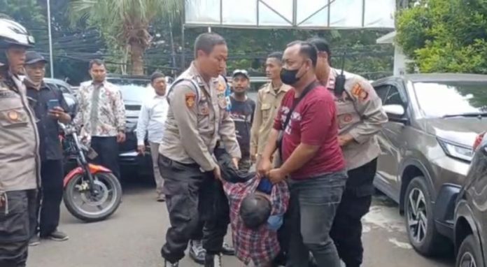 penembakan di kantor MUI