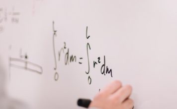 Penggunaan Matematika dalam Penentuan Arah Kiblat penggunaan matematika
