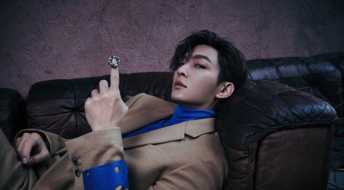 penyanyi Aaron Yan gay