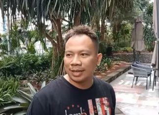 presenter Vicky Prasetyo