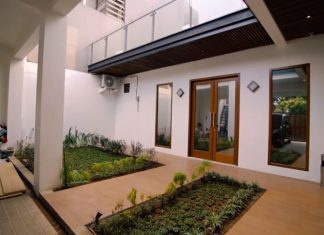 Gangguan Mistis di Rumah Raditya Dika, Ini Cara Mengatasinya rumah Raditya Dika