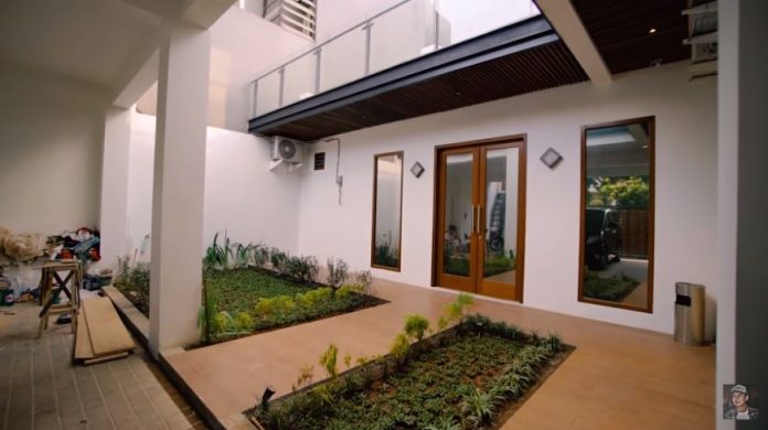 rumah-Raditya-Dika rumah Raditya Dika