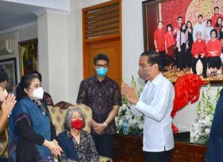 Sabam Sirait Meninggal Dunia, Presiden Ziarah! 5 Hal Yang Perlu Diperhatikan Saat Berziarah Sabam Sirait