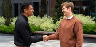 sebutkan 3 manfaat saling menghargai