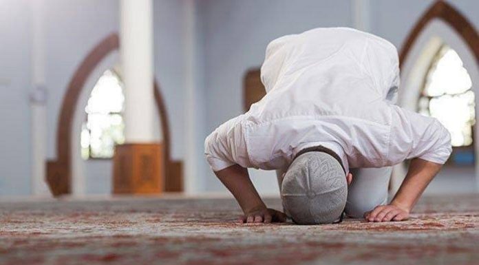 Bagaimana Hukumnya Puasa jika Tidak Shalat Wajib? shalat wajib