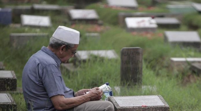 Bacaan Sholawat Ziarah Bubur yang Dianjurkan Dibaca Ketika Berziarah sholawat ziarah kubur