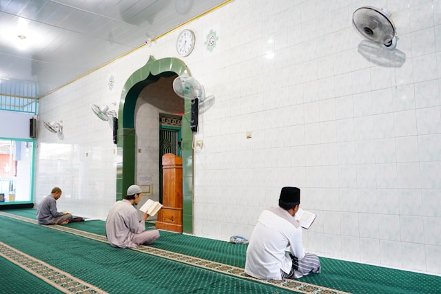 solusi Islam untuk memberantas korupsi 1