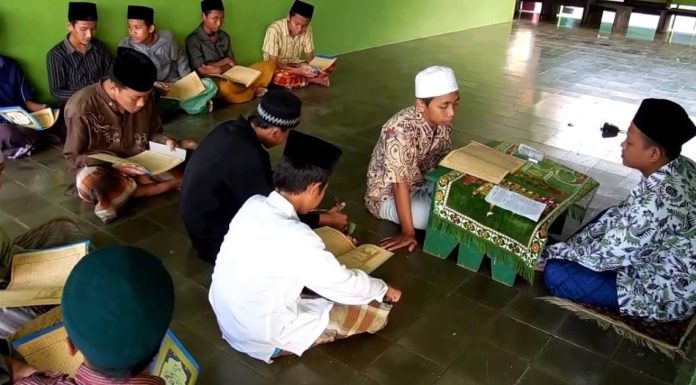 Ilmu Agama untuk Karir: Fondasi Sukses Dunia yang Bernilai Akhirat ilmu agama untuk karir