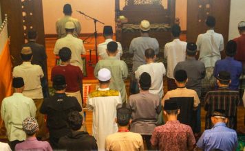 takwa bukan anti dunia