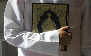 Inilah 5 Tanda Cinta Al-Qur’an! Tanda Cinta Al-Qur'an