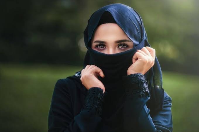Tanda Wanita Ahli Surga