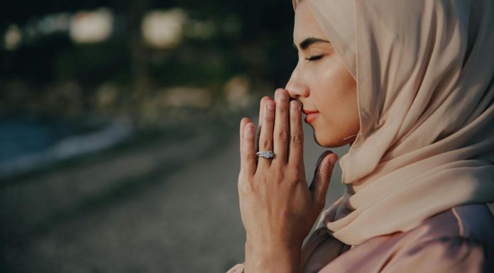 terpaksa minta maaf saat lebaran
