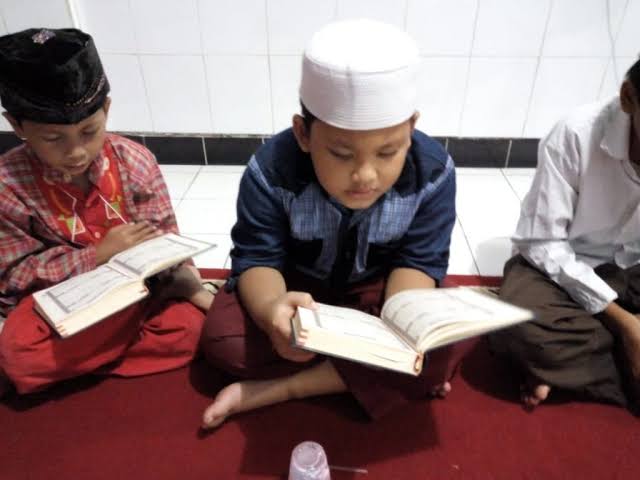 Tips Mudah Menghafal Al-Qur'an